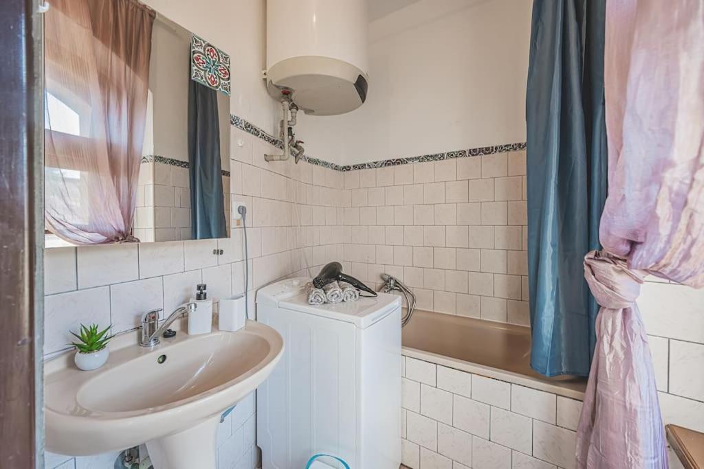 Carolina'S Romantic Apartment Hradec Králové 外观 照片