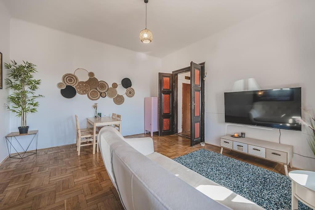 Carolina'S Romantic Apartment Hradec Králové 外观 照片